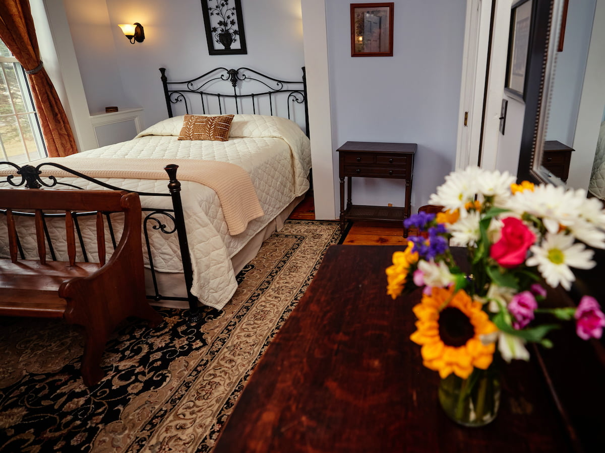 The Vineyard - bathroom